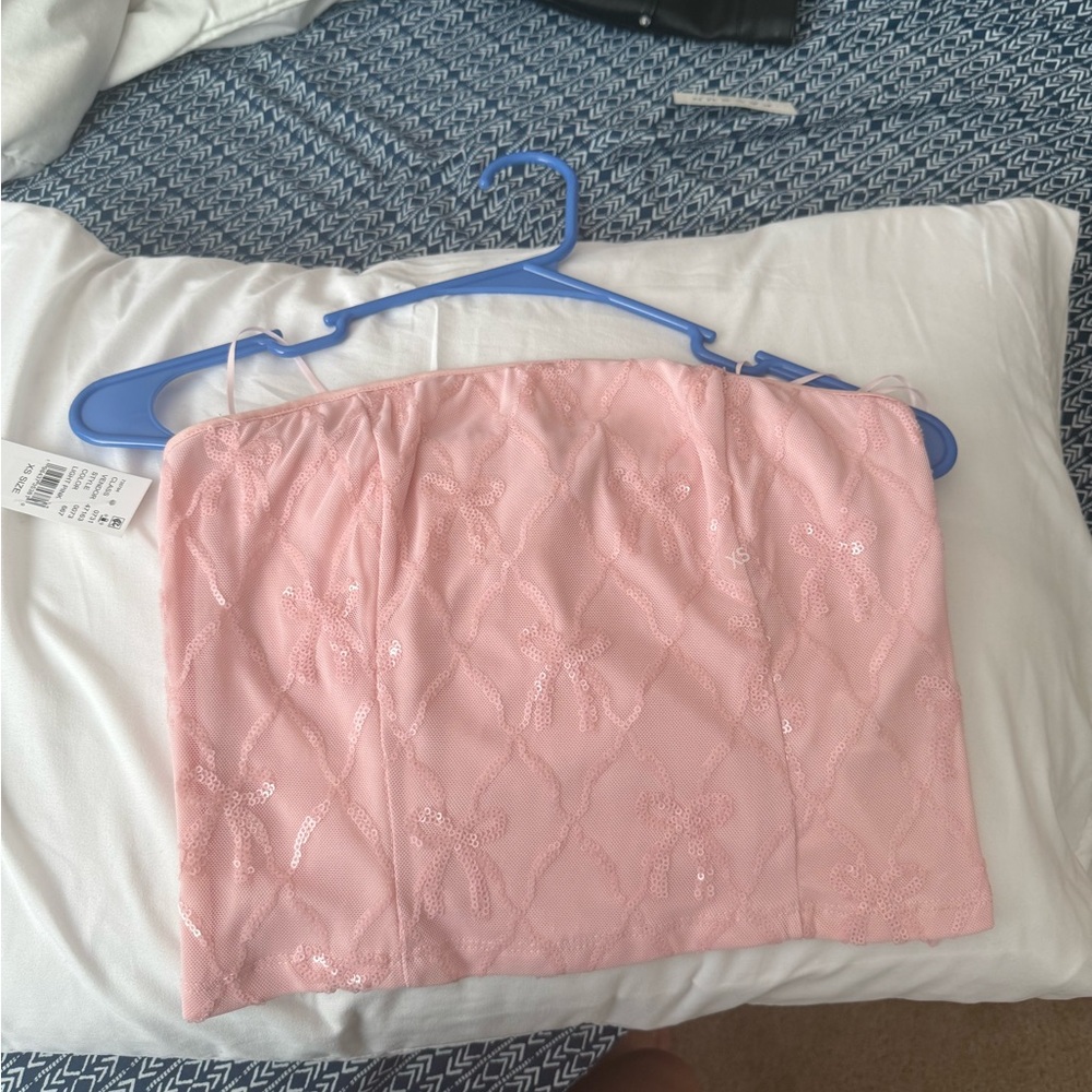 NWT L.A. Hearts Blush Strapless Top
